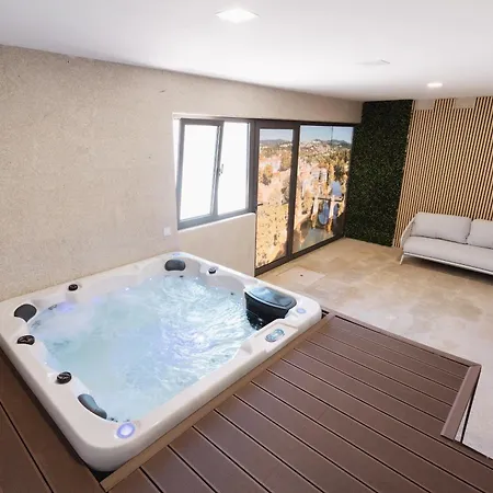 Maison Vale Bed and Breakfast